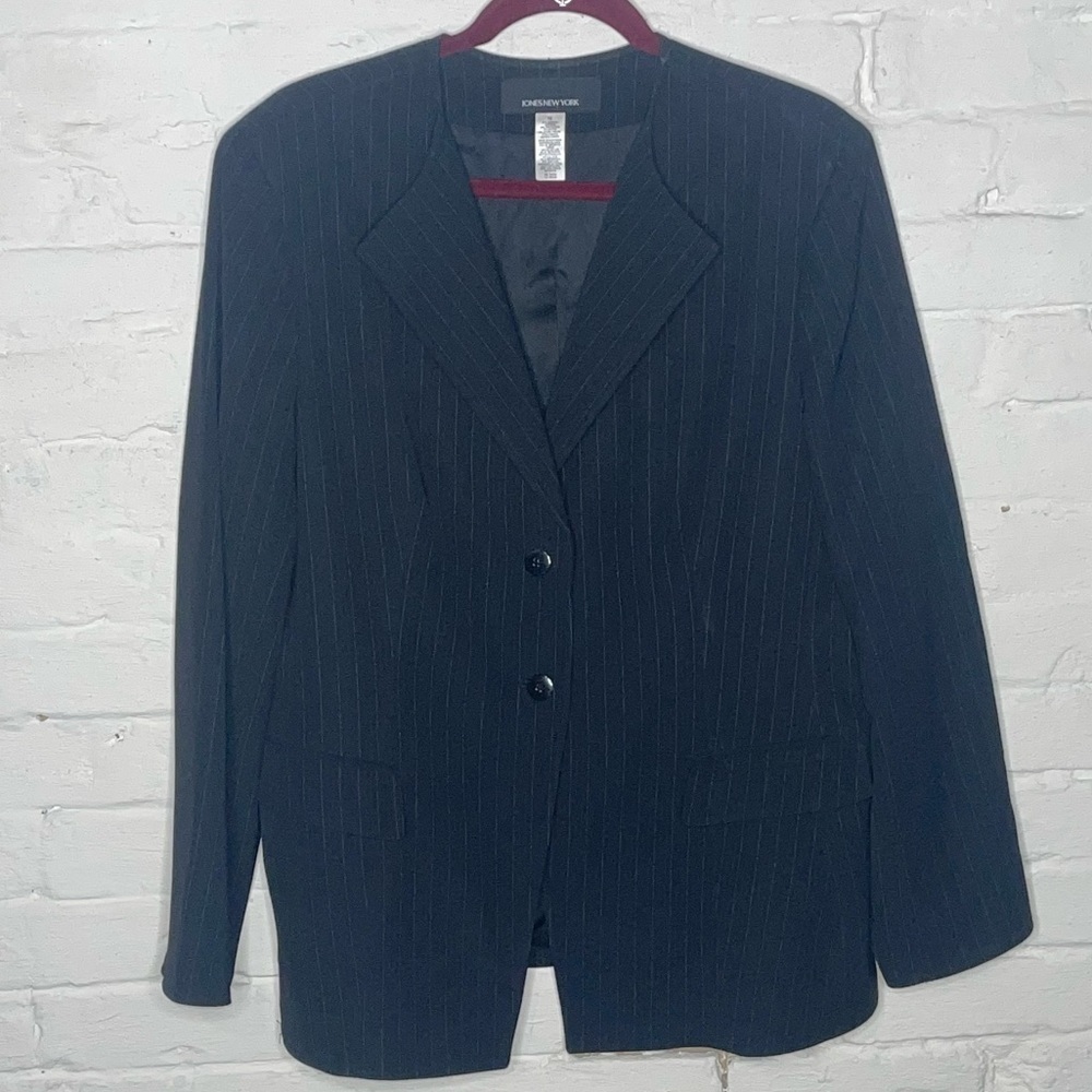 Jones New York Suit 14/16